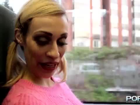 Wonky Chessie Kay Public Pissing